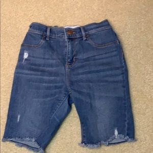 Long jean shorts, dark wash